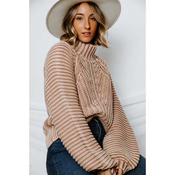 Free People Sweaters - Free People Sweatheart sweater